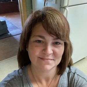 Meet your Posher, Stacy